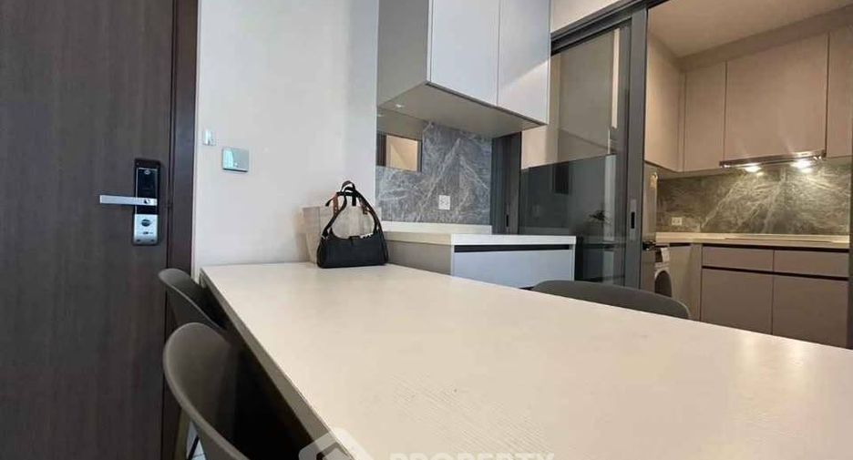 For rent 2 bedrooms condo in Bang Na, Bangkok
