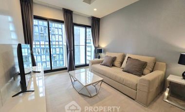 For rent 2 bedrooms condo in Pathum Wan, Bangkok