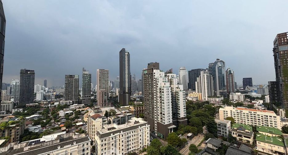 Condo en alquiler de 1 habitaciones en Khlong Toei, Bangkok