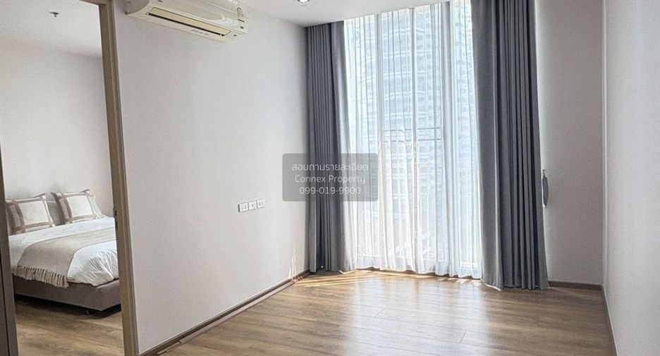 For rent 3 bedrooms condo in Khlong Toei, Bangkok