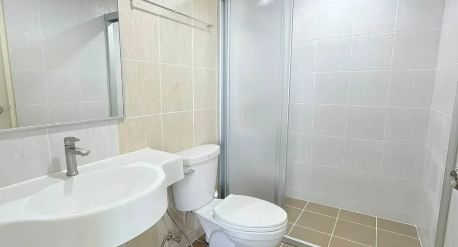 For rent 1 bed condo in Bang Lamung, Chonburi