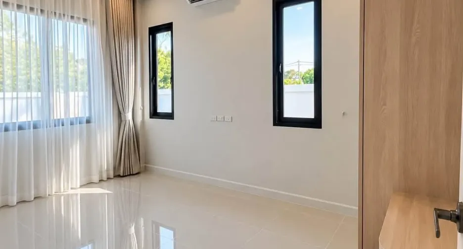 Продажа 3 спальни вилла в Huay Yai, Паттайя