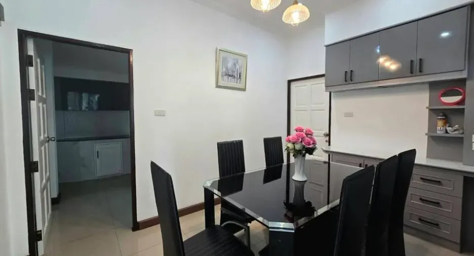 À vendre 3 chambres maison à Bang Lamung, Chonburi