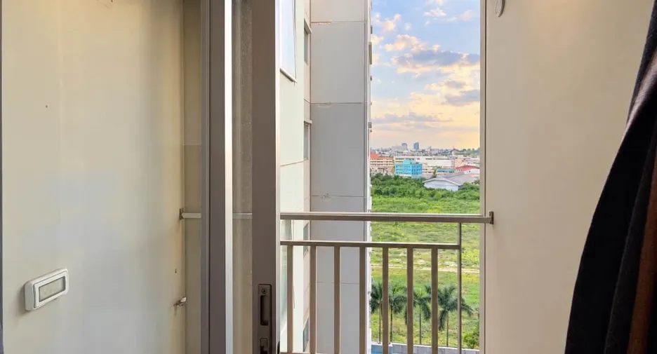À vendre 1 chambre condo à Bang Lamung, Chonburi