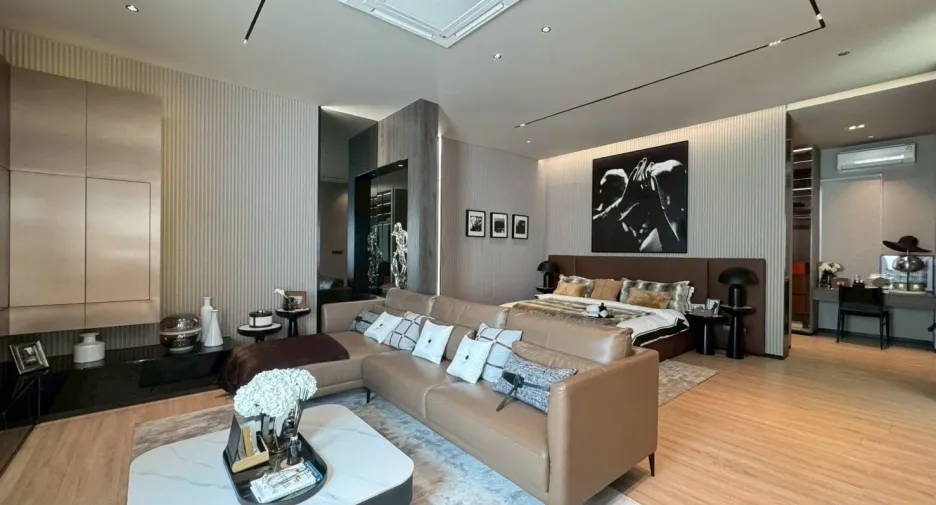 For rent 4 ベッドルーム house in Saphan Sung, Bangkok