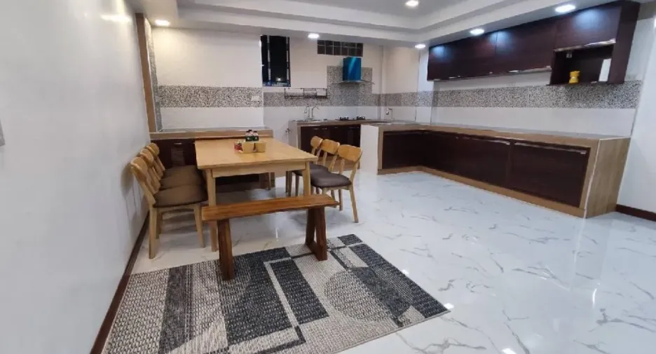 Casa adosada en venta y en alquiler de 2 habitaciones en Bang Na, Bangkok