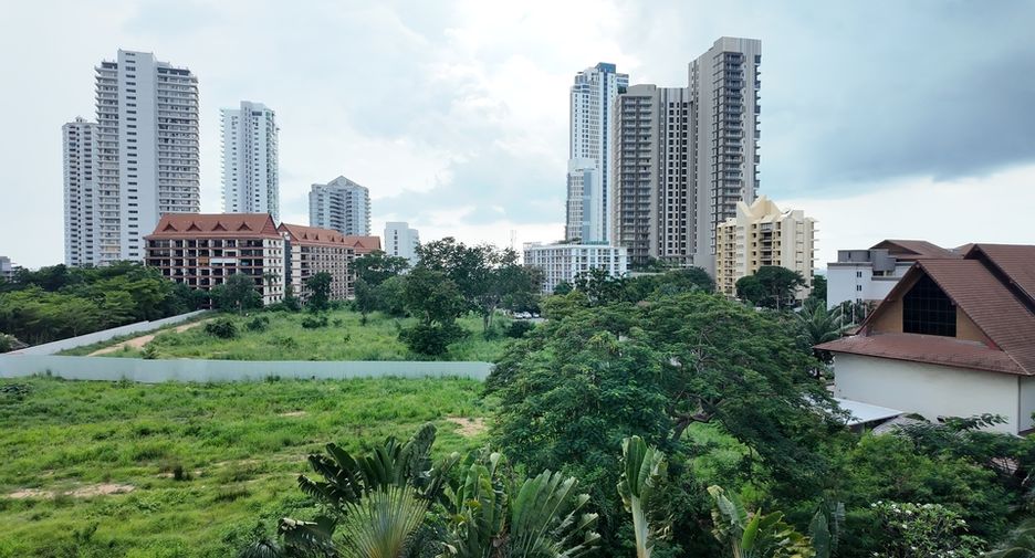 For sale 1 bed condo in Bang Lamung, Chonburi