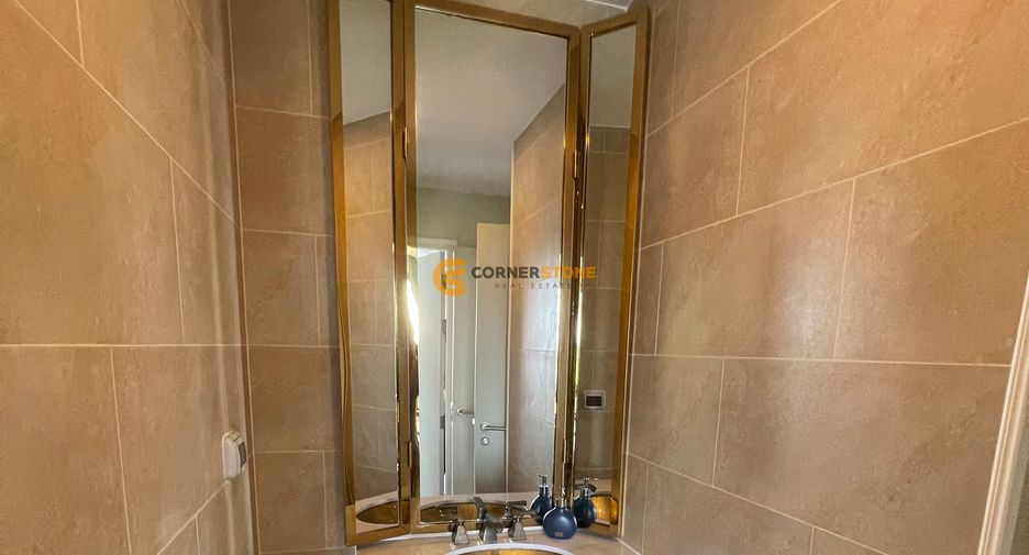 For sale 2 bedrooms condo in Jomtien, Pattaya