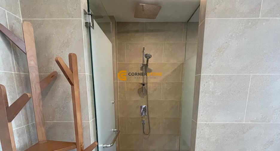 For sale 2 bedrooms condo in Jomtien, Pattaya