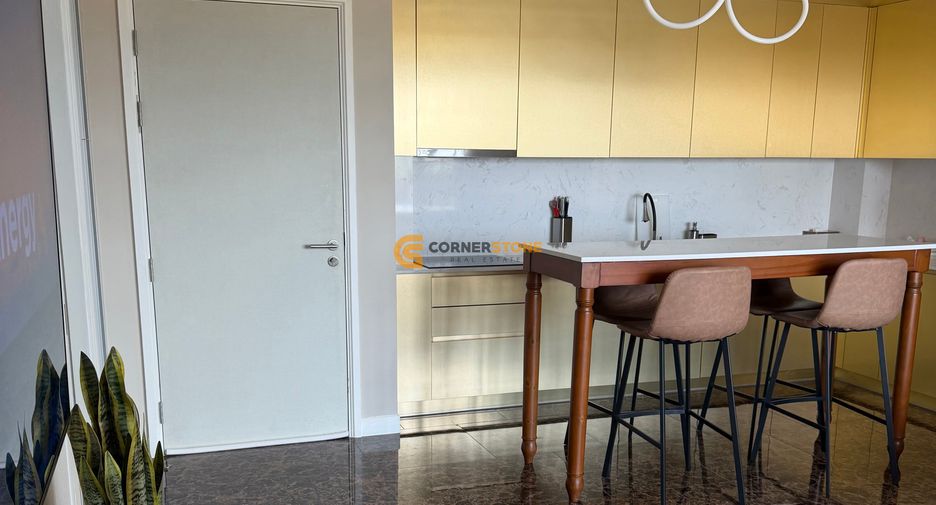 For sale 2 bedrooms condo in Jomtien, Pattaya