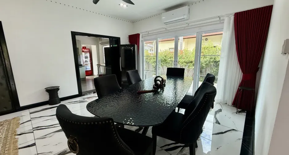 出租 3 卧室 独立屋 在 Bang Lamung, Chon Buri