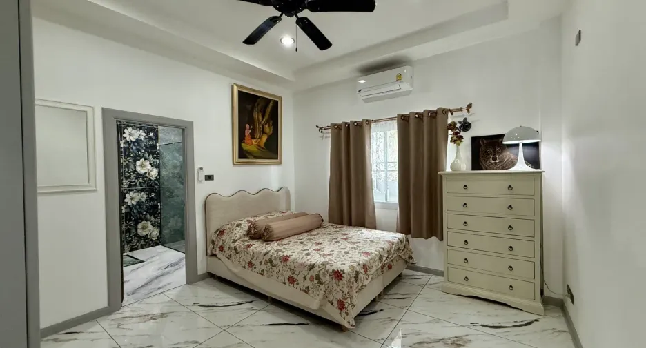 出租 3 卧室 独立屋 在 Bang Lamung, Chon Buri