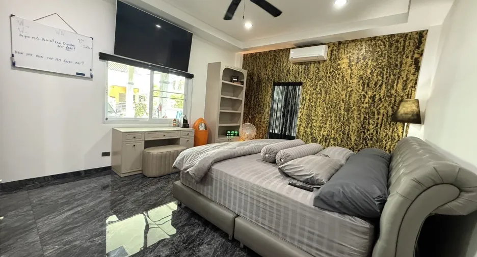 出租 3 卧室 独立屋 在 Bang Lamung, Chon Buri