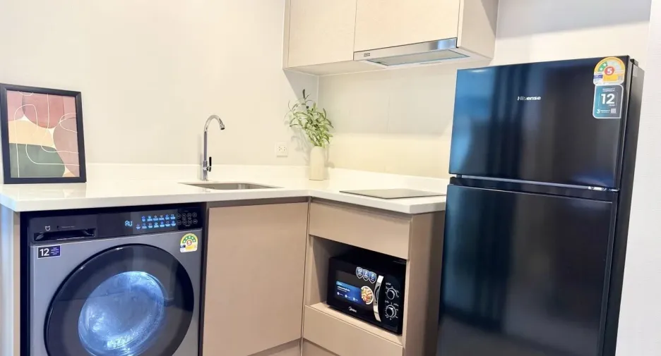 For rent 1 bed condo in Thon Buri, Bangkok