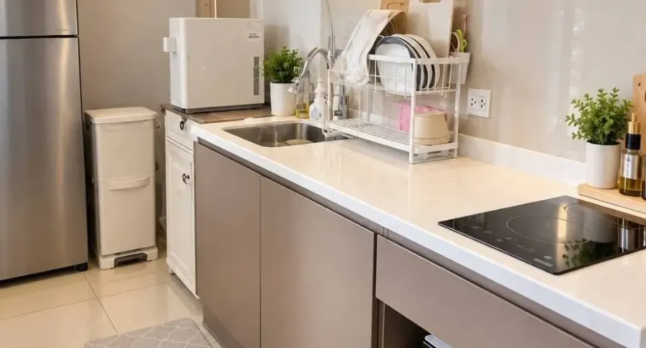 For rent 2 bedrooms condo in Thon Buri, Bangkok
