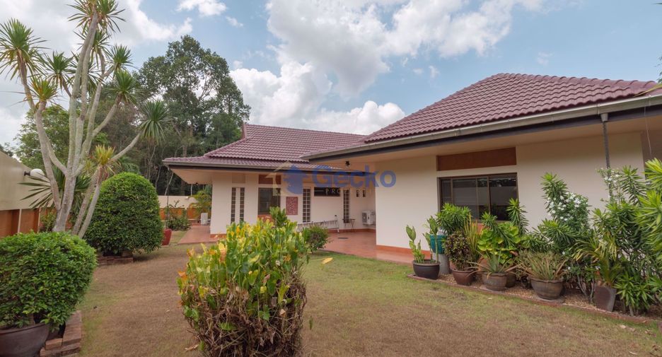 À vendre 3 chambres maison à Bang Lamung, Chonburi