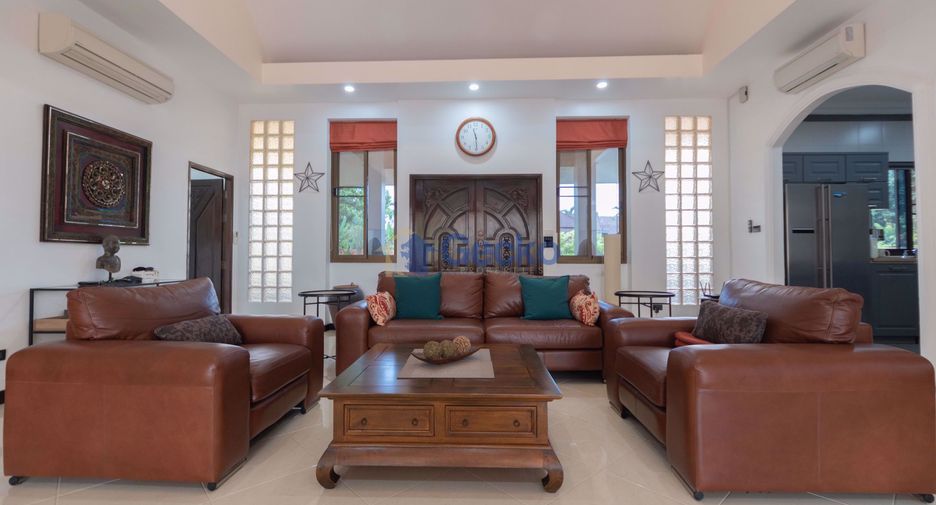 À vendre 3 chambres maison à Bang Lamung, Chonburi