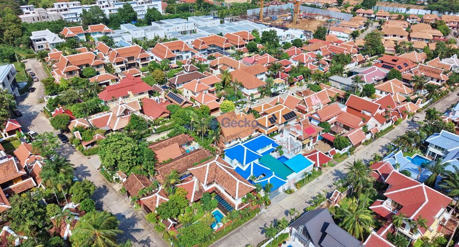 出租 和 出售 3 卧室 独立屋 在 Bang Lamung, Chon Buri