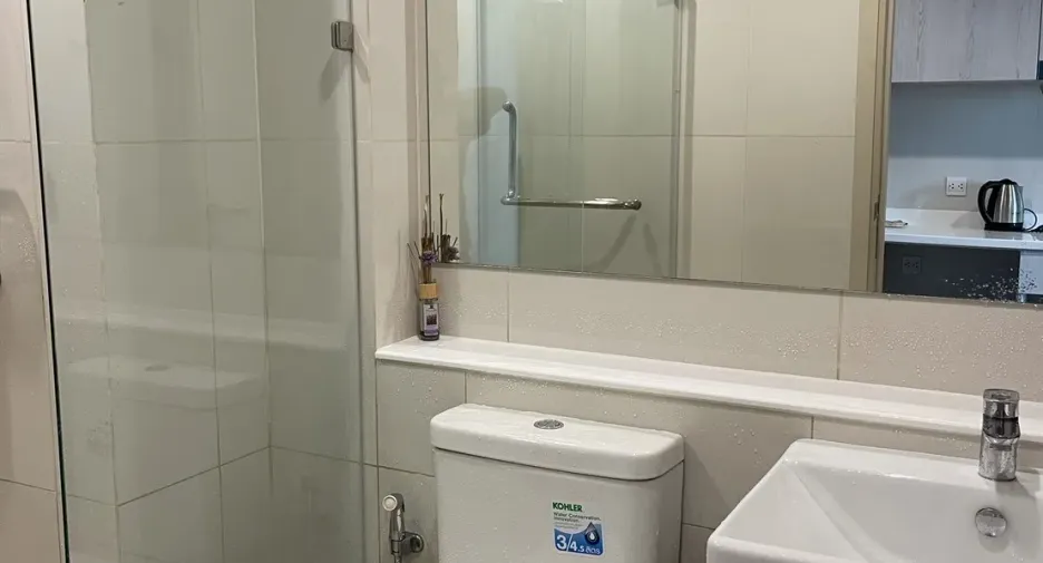 For rent 1 bed condo in Pathum Wan, Bangkok