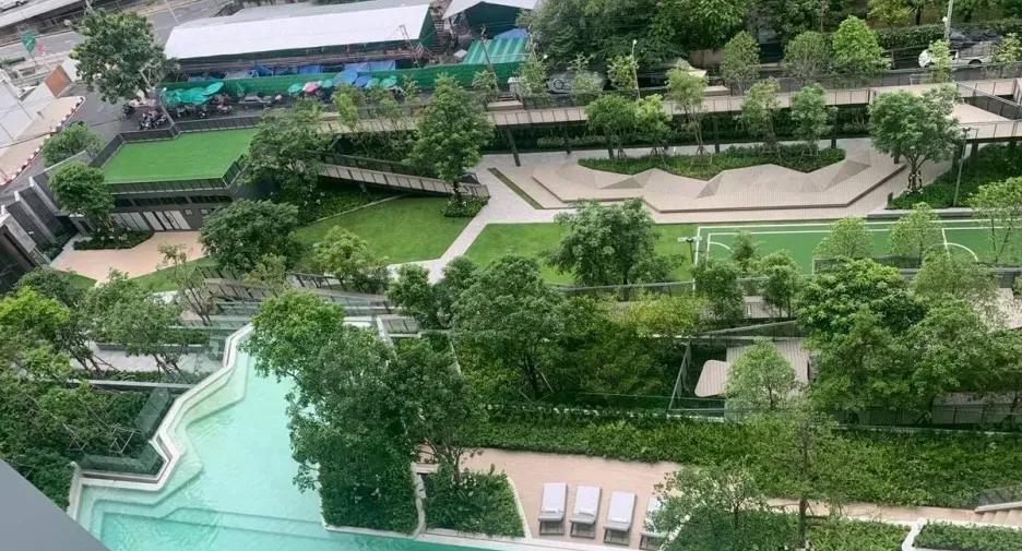 For rent 1 bed condo in Thon Buri, Bangkok