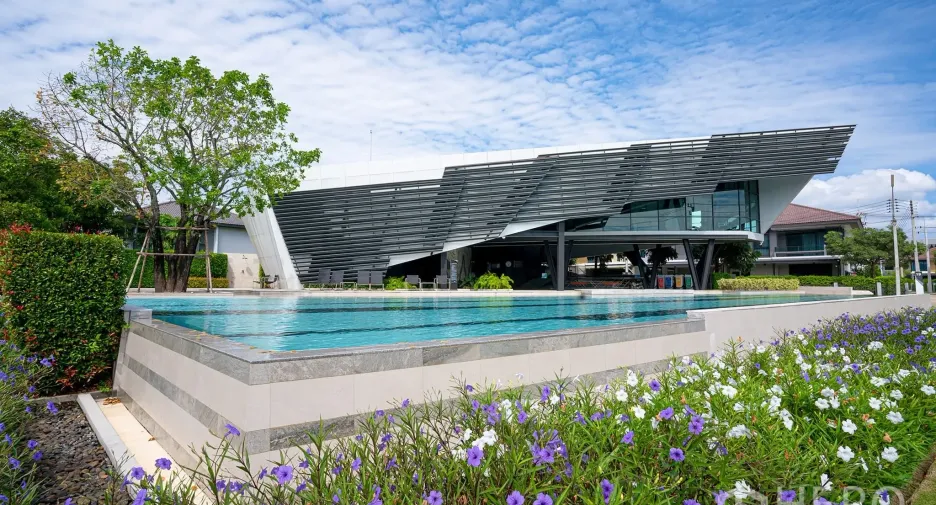 For rent 4 bedrooms house in Lam Luk Ka, Pathum Thani