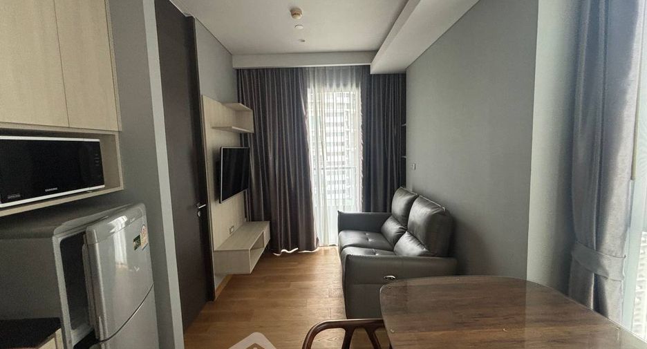 À louer et à vendre 1 chambre condo à Khlong Toei, Bangkok