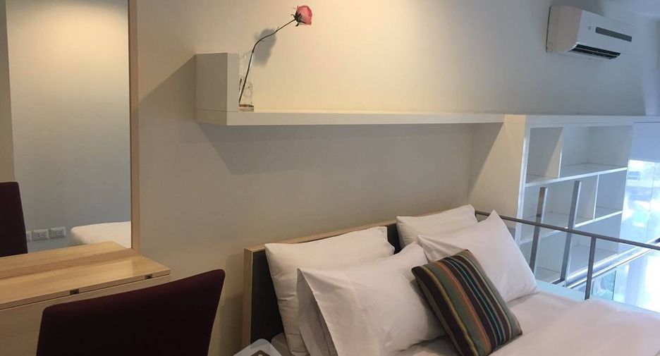 For rent 1 Beds condo in Khlong Toei, Bangkok