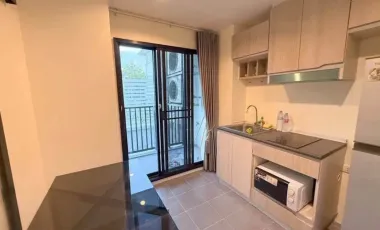 À vendre 1 chambre condo à Khlong Toei, Bangkok