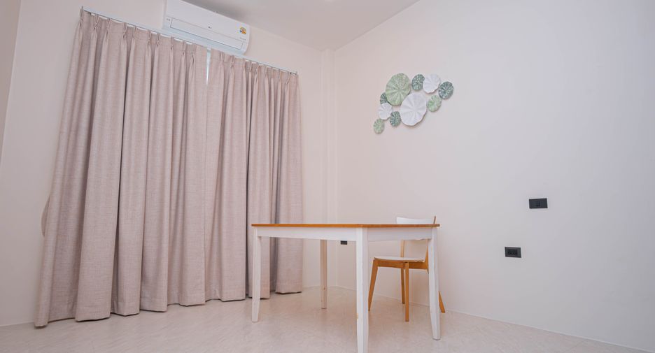 Villa en alquiler de 3 habitaciones en Mueang Phuket, Phuket