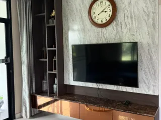 For rent 4 bedrooms house in Khlong Sam Wa, Bangkok