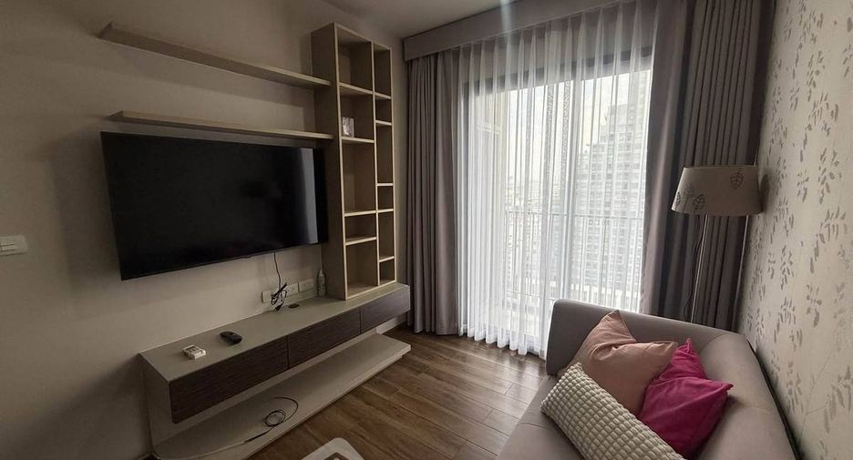 For sale 1 bed condo in Phaya Thai, Bangkok