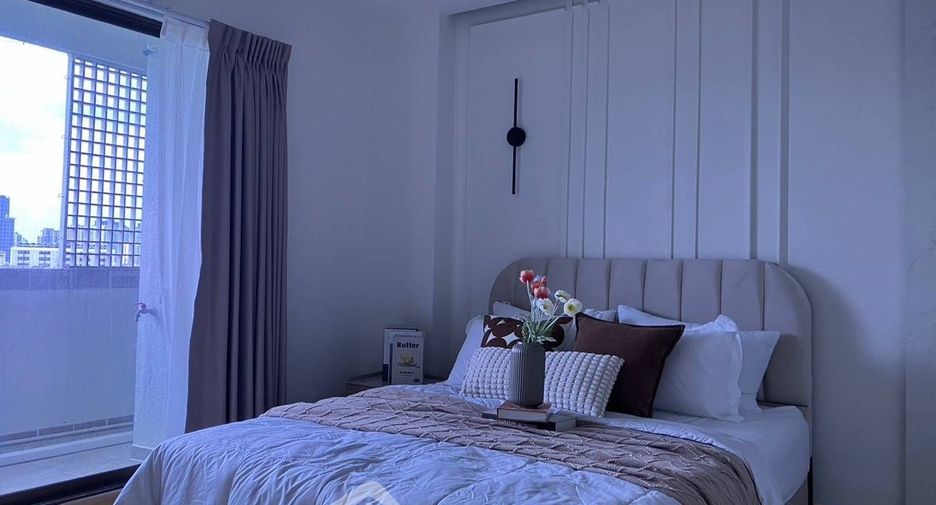 Wohnung zum Kauf mit 2 Zimmer in Phra Khanong, Bangkok