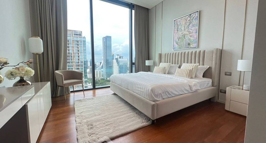 Wohnung zur Miete und zum Kauf mit 4 Zimmer in Pathum Wan, Bangkok