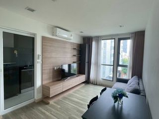 For sale 2 ベッドルーム condo in Phra Khanong, Bangkok