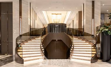 For sale 3 ベッドルーム condo in Khlong Toei, Bangkok