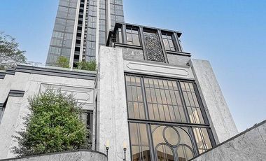 For sale 3 ベッドルーム condo in Khlong Toei, Bangkok