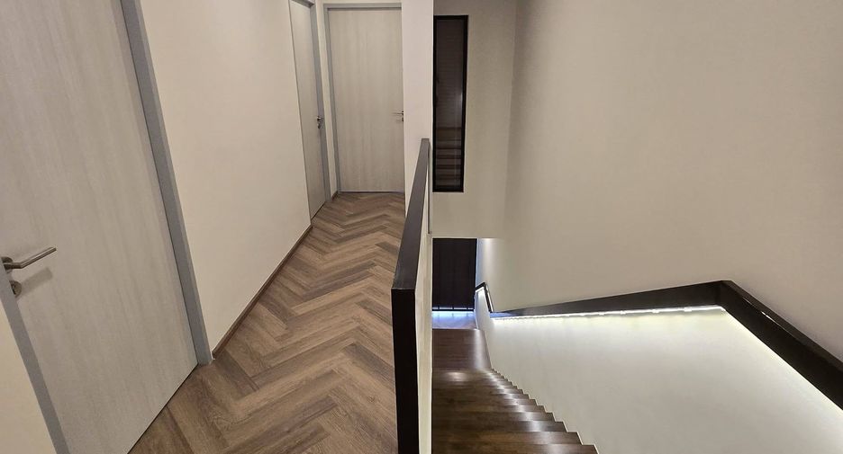 出租 和 出售 3 卧室 独立屋 在 Sai Mai, 曼谷