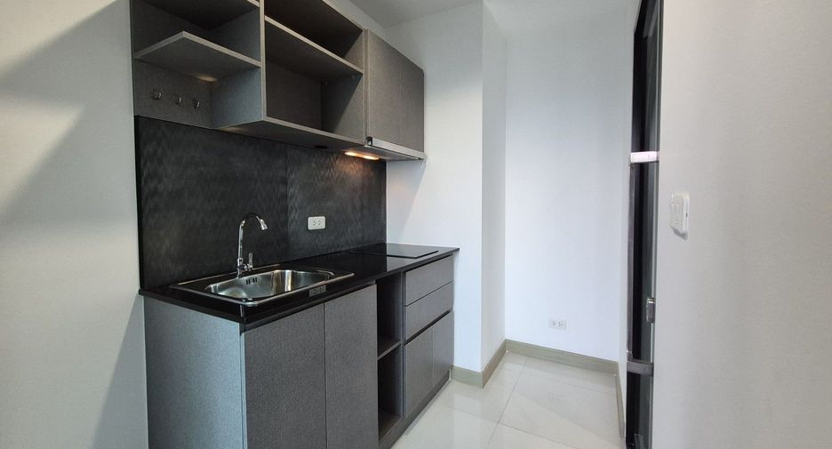 For rent 1 Beds condo in Bang Phlat, Bangkok