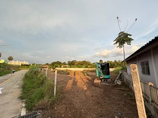 出售 土地 在 Bang Lamung, Chon Buri