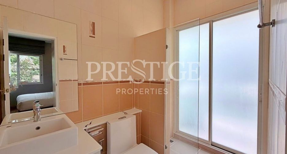 For rent 4 bedrooms house in Bang Lamung, Chonburi
