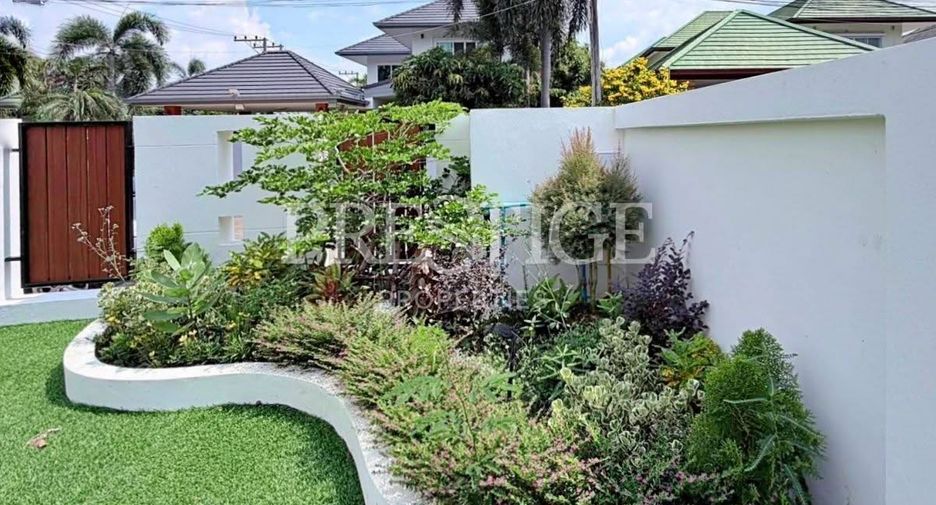 For rent 4 bedrooms house in Bang Lamung, Chonburi