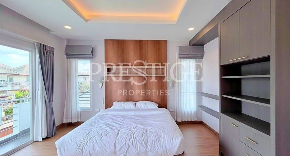 For rent 4 bedrooms house in Bang Lamung, Chonburi