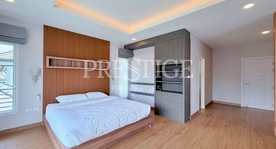 For rent 4 bedrooms house in Bang Lamung, Chonburi