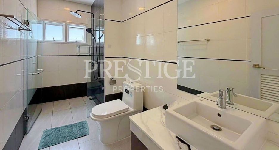 For rent 4 bedrooms house in Bang Lamung, Chonburi