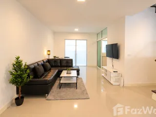 Reihenhaus zur Miete mit 3 Zimmer in Mueang Chiang Mai, Chiang Mai