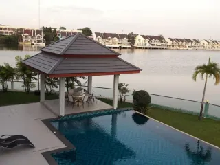 For rent 6 bedrooms house in Mueang Phuket, Phuket