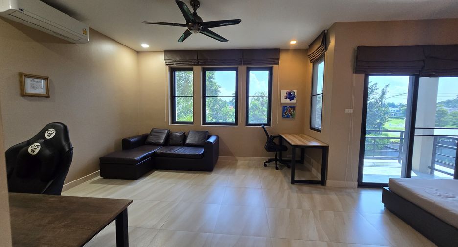À vendre et à louer 4 chambres villa à San Sai, Chiang Mai