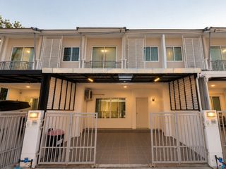 Reihenhaus zur Miete mit 3 Zimmer in Mueang Chiang Mai, Chiang Mai