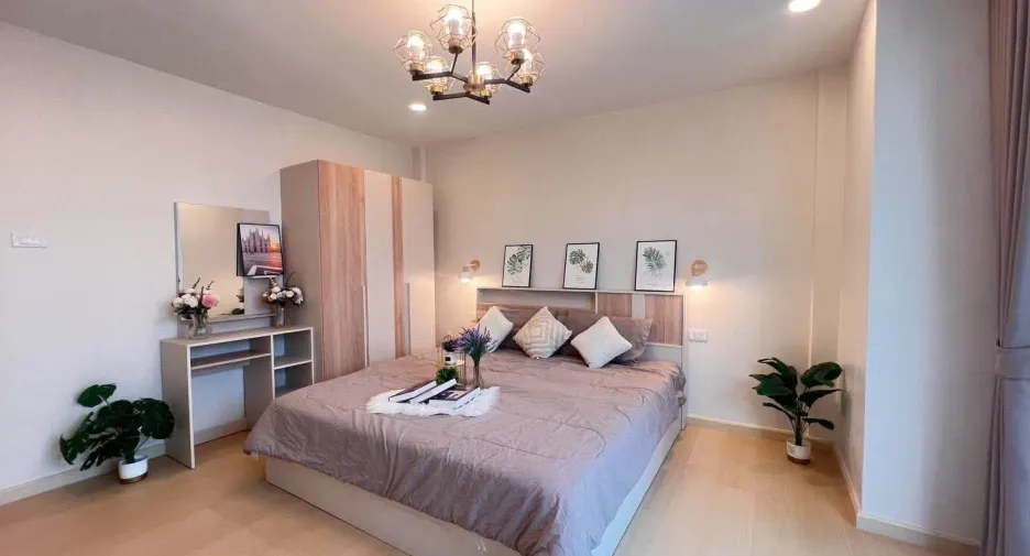 Casa adosada en venta de 2 habitaciones en Bang Na, Bangkok