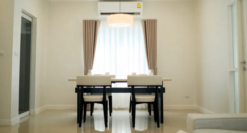 出租 4 卧室 独立屋 在 Mae Rim, Chiang Mai